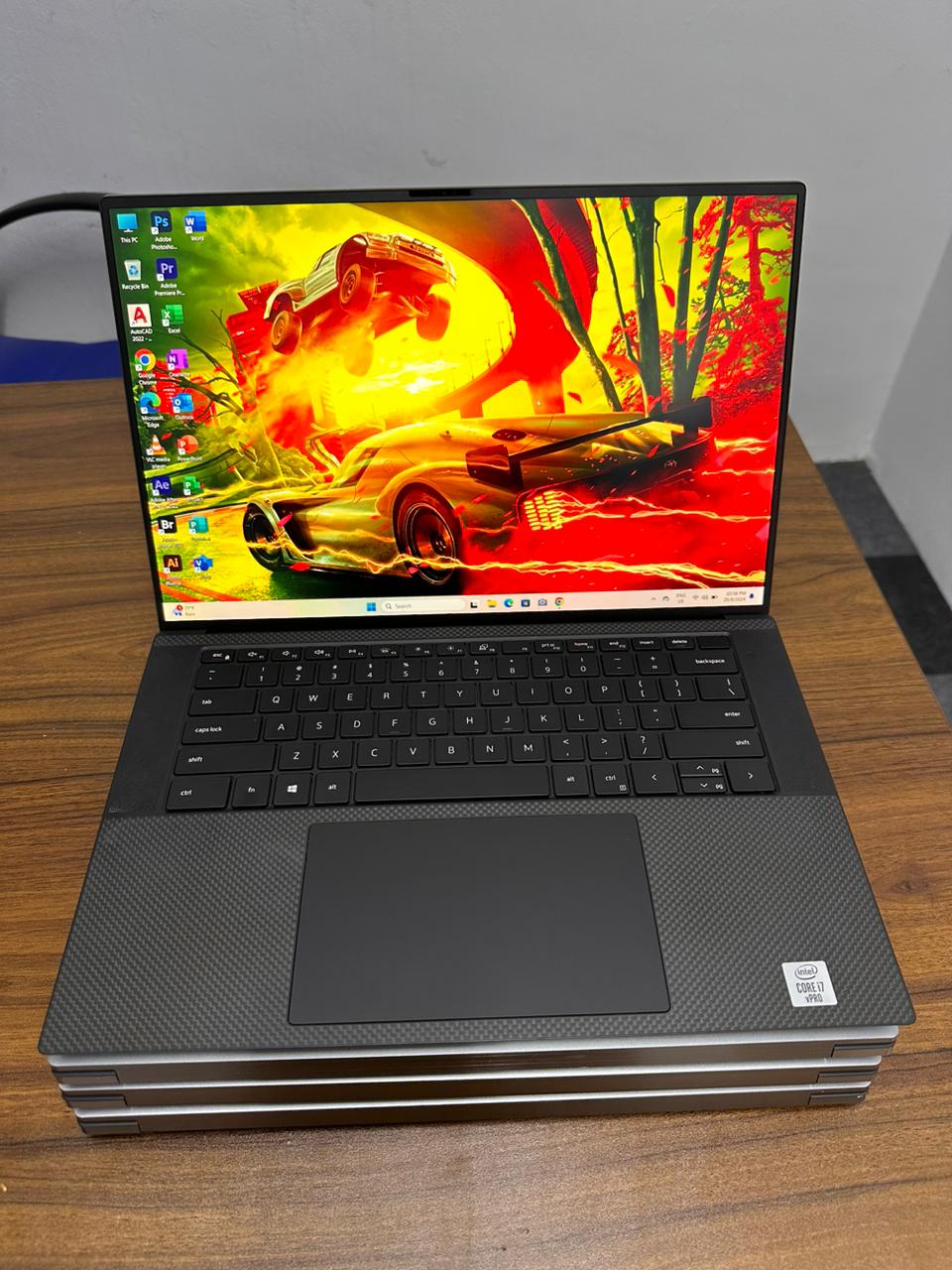 DELL PRECISION 5550 GAMING LAPTOP i7-10TH GEN WITH 4GB NVIDIA QUADRO T2000 MAX-Q DESIGN UPTO 64GB RAM 15.6 2K SCREEN