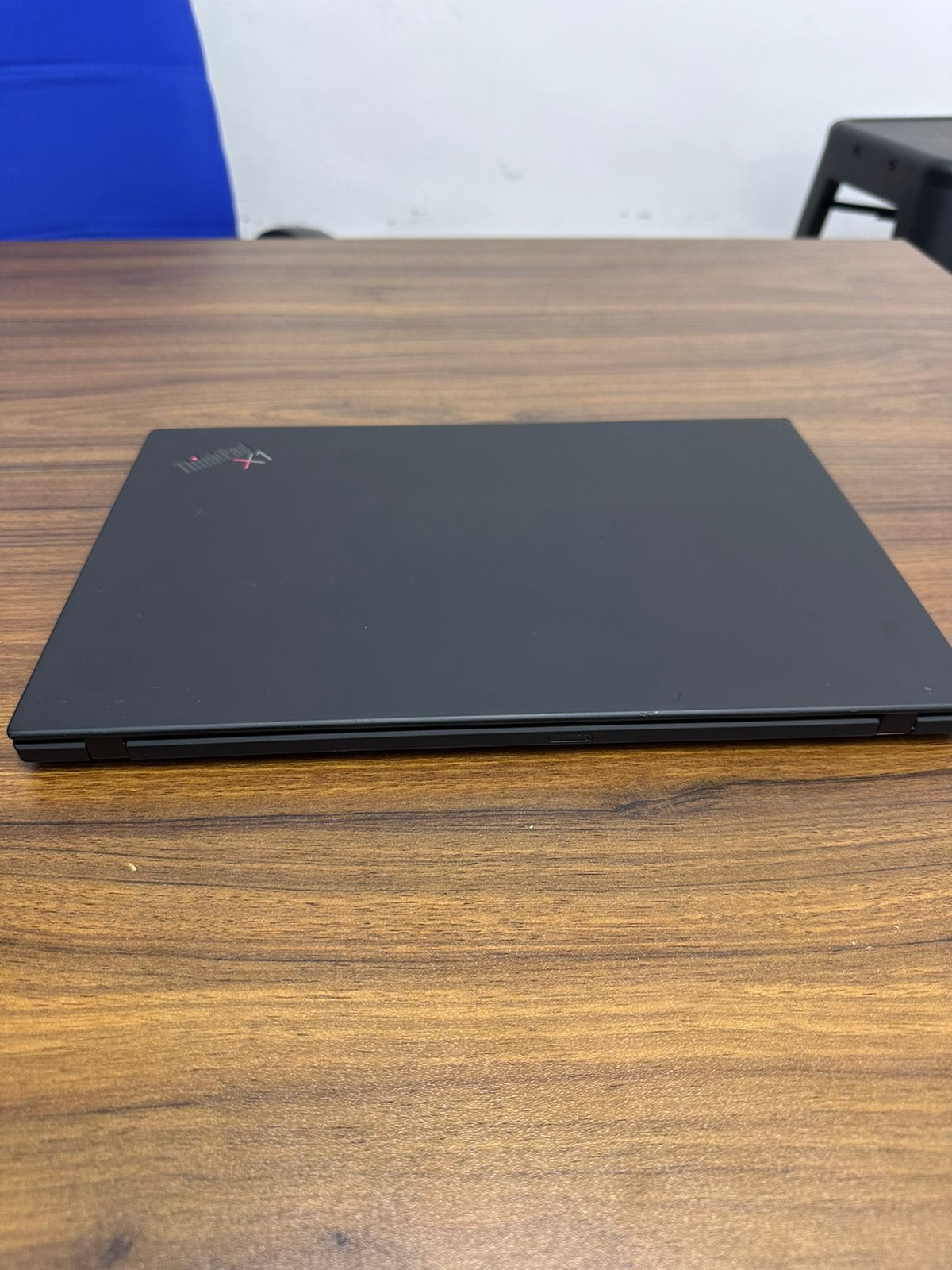 LENOVO THINKPAD X1 CARBON (GEN 8) i7-10/i5-10GEN 16GB RAM (Soldered ) UPTO 1TB SSD 14FHD TOUCHSCREEN ORIGNAL WINDOW 11PRO